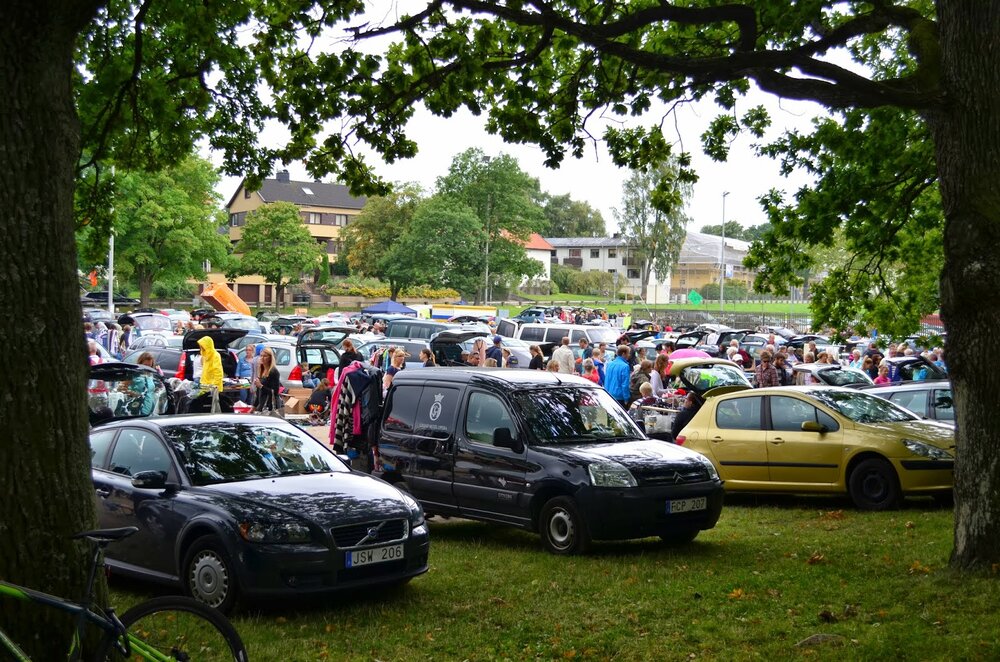 The flea market